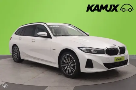 BMW 330 G21 330e xDrive / M-Sport vanteet / Curved display / Adapt. vakkari / Vetokoukku / Peruutuskamera