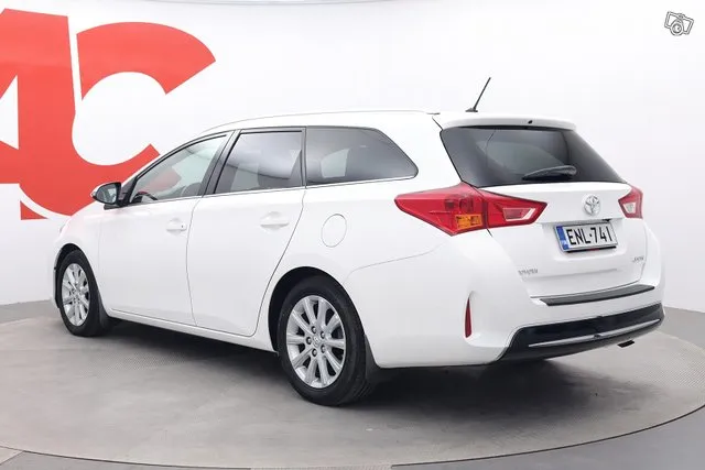 Toyota Auris Touring Sports 1,6 Valvematic Active Edition Mu Image 3