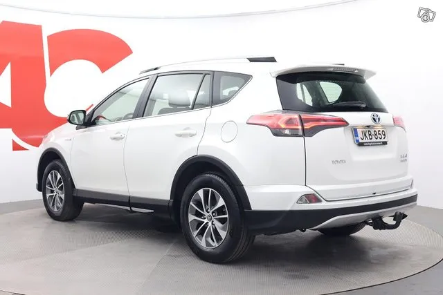 Toyota RAV4 2,5 Hybrid AWD Active - NAVIGOINTI/ VETOKOUKKU / Image 3