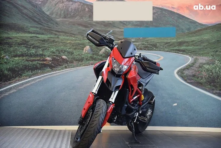 Ducati Hypermotard Image 4