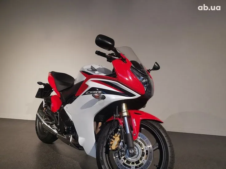 Honda CBR Image 5